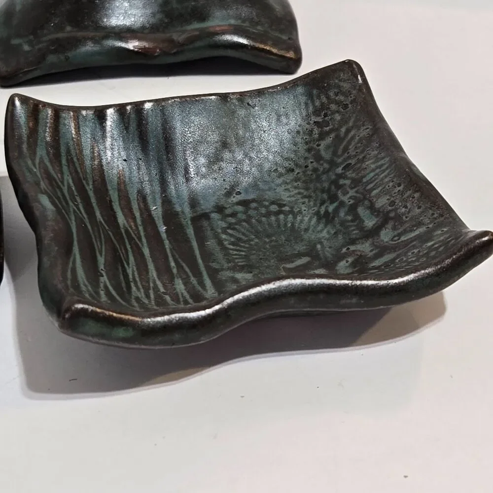 Art Pottery Sauce/ Ring/ Chopstick Holders x4‎ Art Pottery Abstract Green rustic